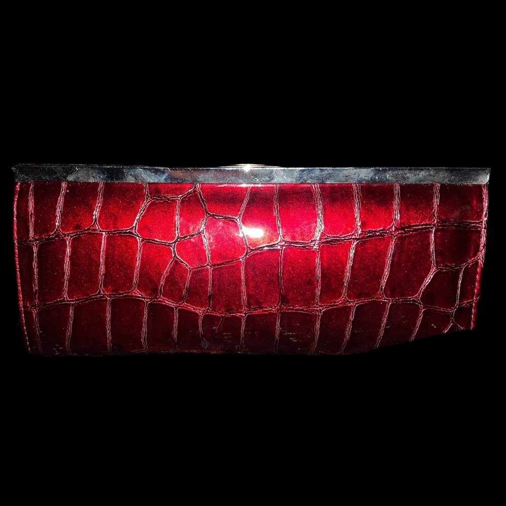 Vintage Women's Red Faux Croc Clutch Silver Tone Hardware